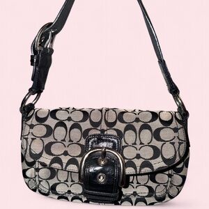 Coach Y2K SoHo Shoulder Bag Light